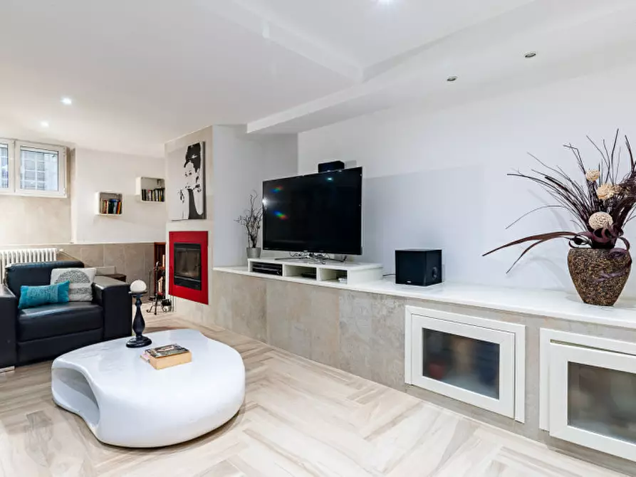 Immagine 19 di Villetta a schiera in vendita  in Via Pietro Romani 170 a Roma