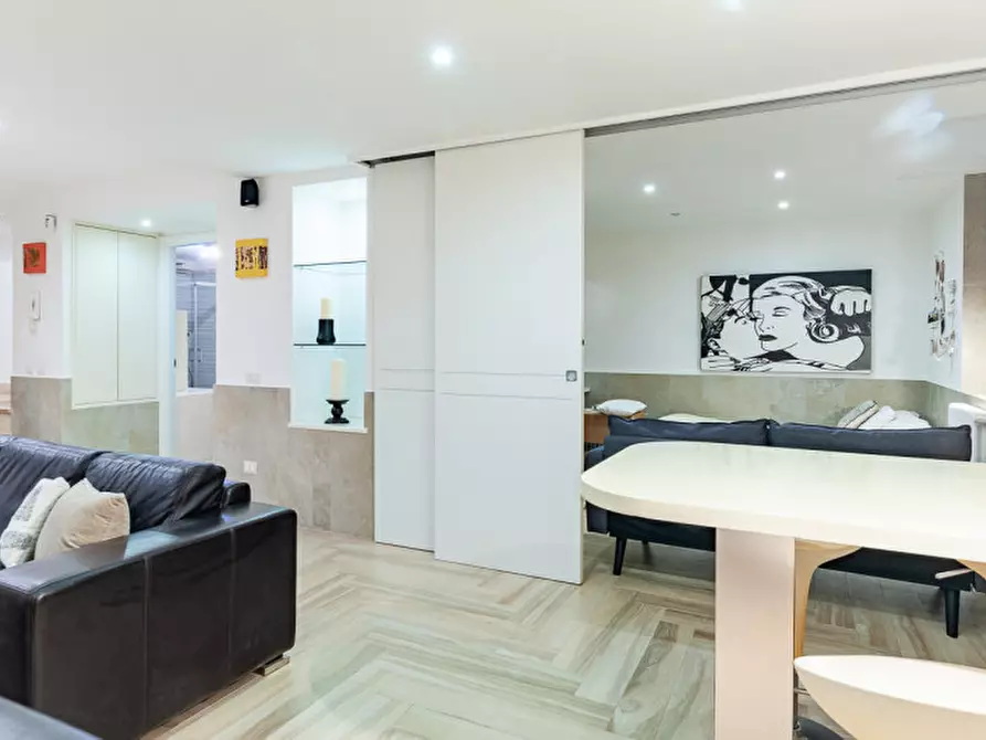 Immagine 29 di Villetta a schiera in vendita  in Via Pietro Romani 170 a Roma