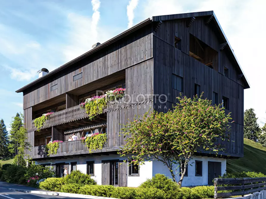 Immagine 2 di Appartamento in vendita  in Località Zuel a Cortina D'ampezzo