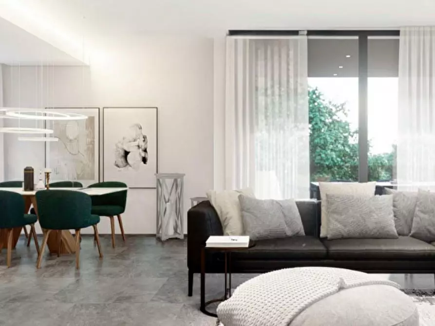 Immagine 22 di Attico in vendita  in Via Elena Valmarana a Padova