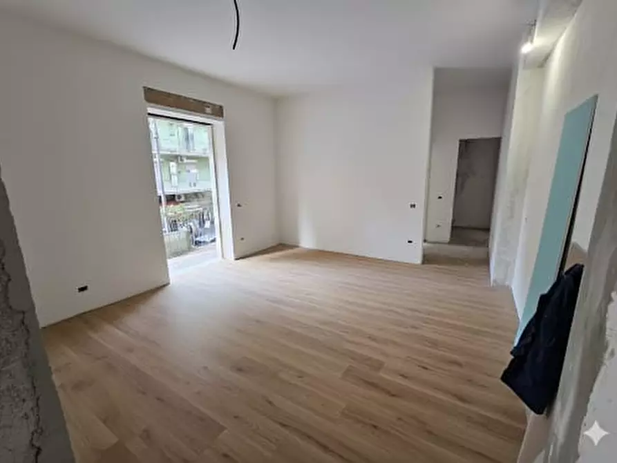 Immagine 2 di Appartamento in vendita  in Via Martiri Ungheresi,13 a Salerno