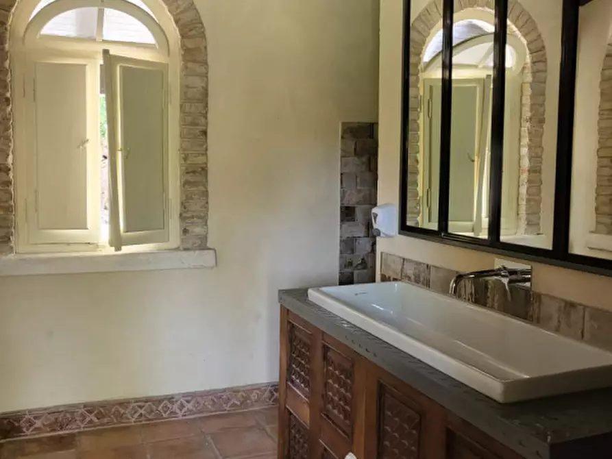 Immagine 15 di Villa in vendita  in Via Tubre 38 a Roma