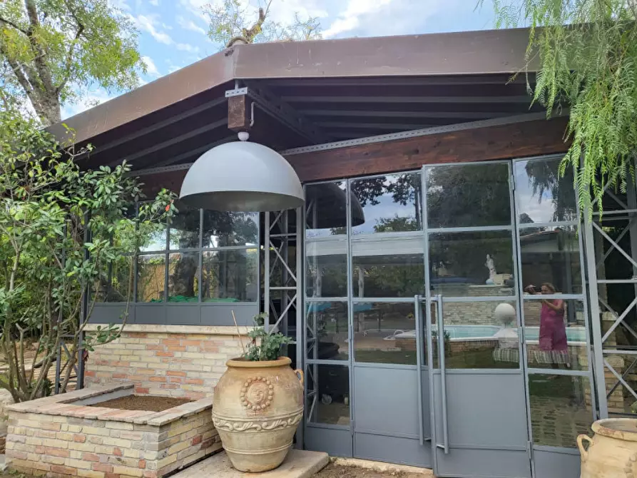 Immagine 44 di Villa in vendita  in Via Tubre 38 a Roma