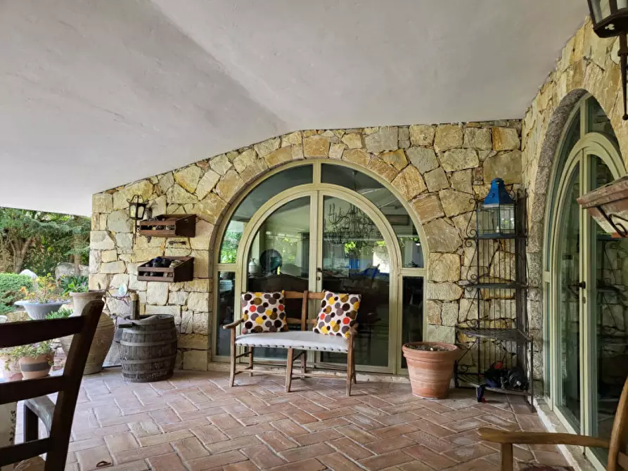 Immagine 52 di Villa in vendita  in Via Tubre 38 a Roma