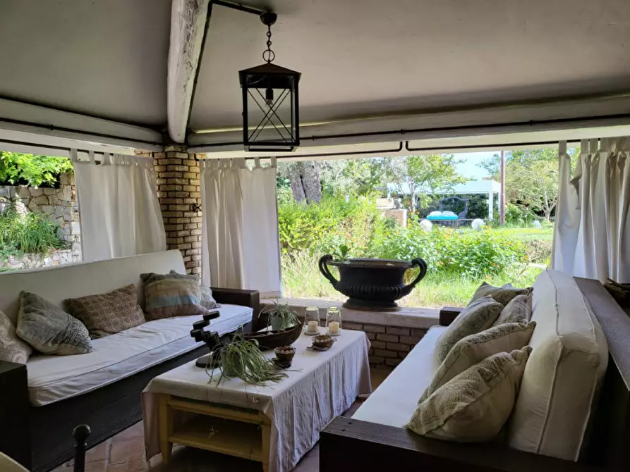 Immagine 53 di Villa in vendita  in Via Tubre 38 a Roma