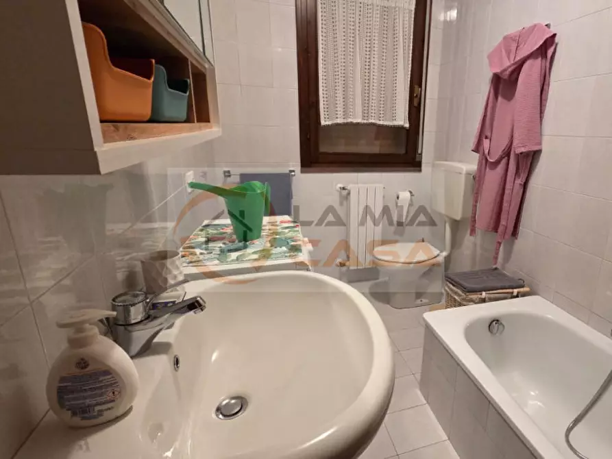 Immagine 9 di Appartamento in vendita  in Via Venezia a Albignasego