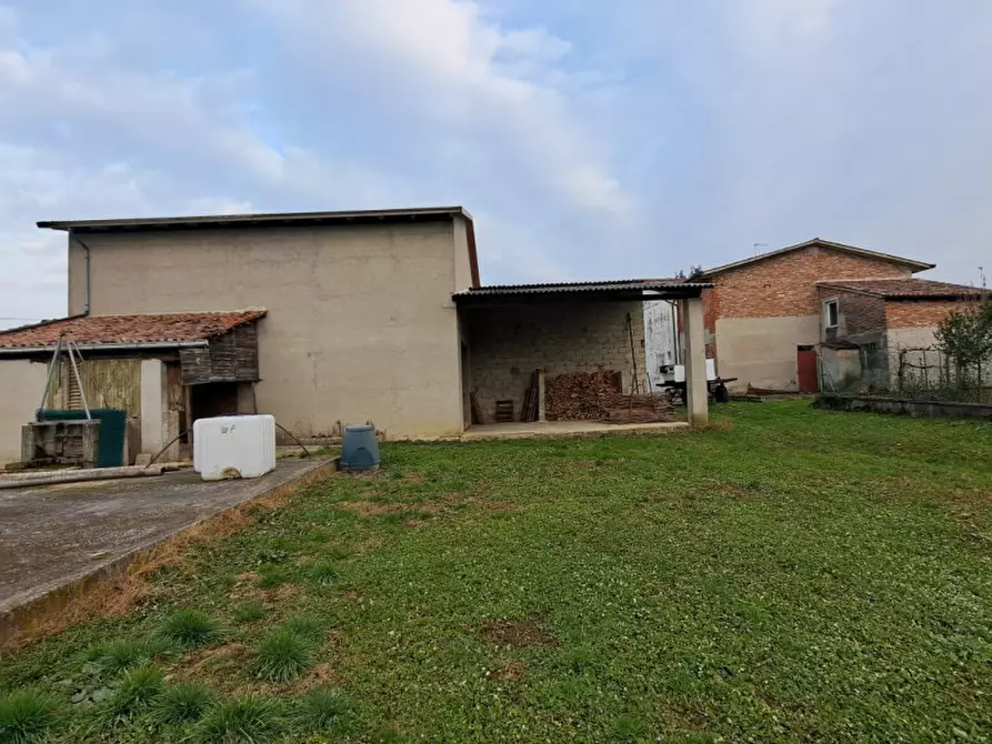 Immagine 9 di Terreno in vendita  in via A. Moro a Quinto Vicentino
