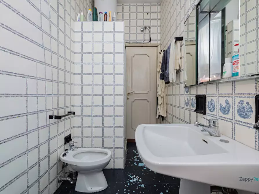 Immagine 12 di Camera in affitto  in Viale Gran Sasso, 20 a Milano