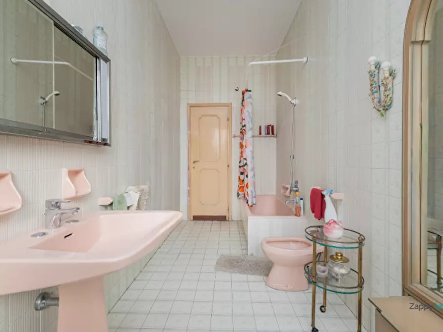 Immagine 15 di Camera in affitto  in Viale Gran Sasso, 20 a Milano