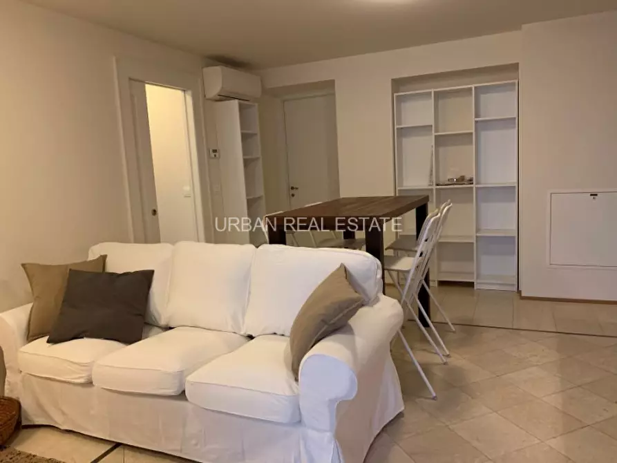 Immagine 5 di Appartamento in affitto  in Via Trento 9 a Trieste