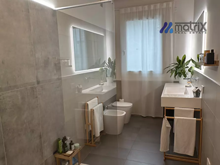 Immagine 9 di Casa quadrifamiliare in vendita  in Via Pontemanco a Due Carrare