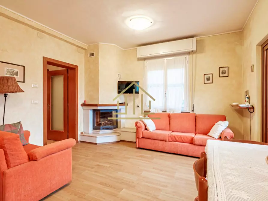 Immagine 8 di Villa in vendita  in Via Don Luigi Barzizza 54 a Castiglione Delle Stiviere