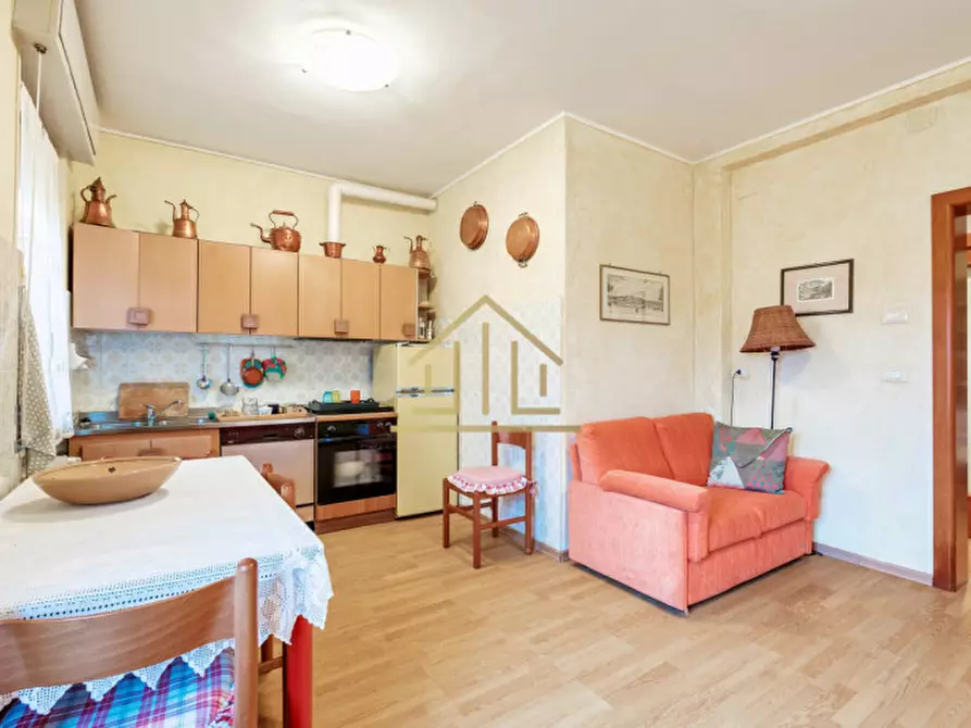 Immagine 10 di Villa in vendita  in Via Don Luigi Barzizza 54 a Castiglione Delle Stiviere