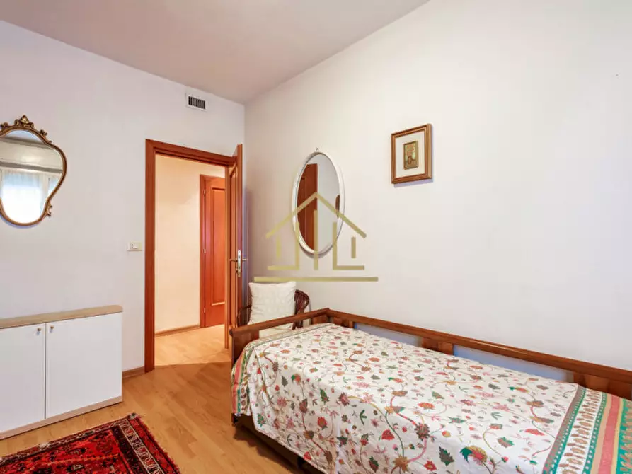 Immagine 13 di Villa in vendita  in Via Don Luigi Barzizza 54 a Castiglione Delle Stiviere