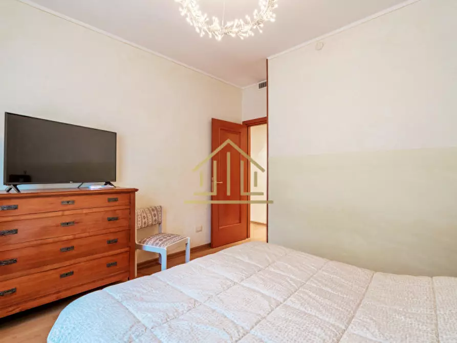 Immagine 15 di Villa in vendita  in Via Don Luigi Barzizza 54 a Castiglione Delle Stiviere