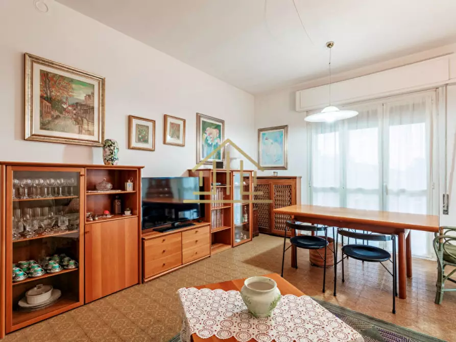 Immagine 25 di Villa in vendita  in Via Don Luigi Barzizza 54 a Castiglione Delle Stiviere