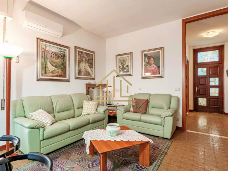 Immagine 26 di Villa in vendita  in Via Don Luigi Barzizza 54 a Castiglione Delle Stiviere