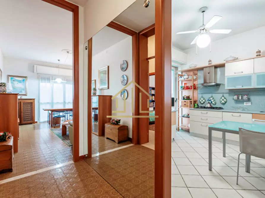 Immagine 28 di Villa in vendita  in Via Don Luigi Barzizza 54 a Castiglione Delle Stiviere