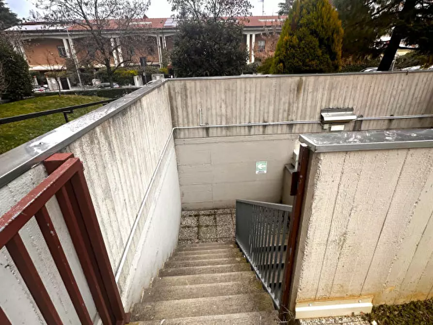 Immagine 5 di Magazzino in vendita  in Via Giovanni Gozzadini a San Lazzaro Di Savena