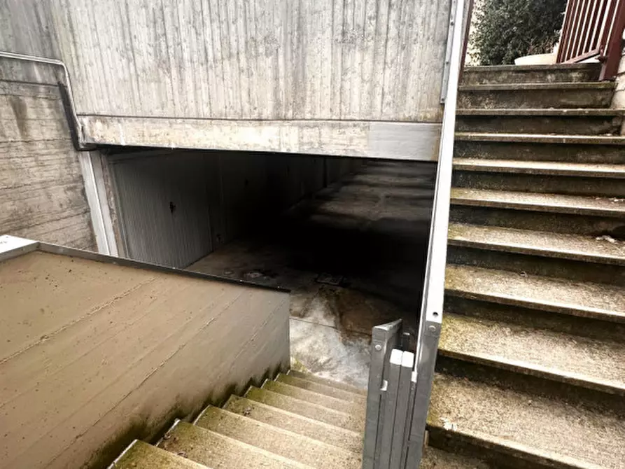 Immagine 6 di Magazzino in vendita  in Via Giovanni Gozzadini a San Lazzaro Di Savena