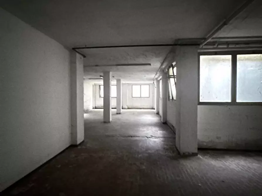 Immagine 11 di Magazzino in vendita  in Via Giovanni Gozzadini a San Lazzaro Di Savena