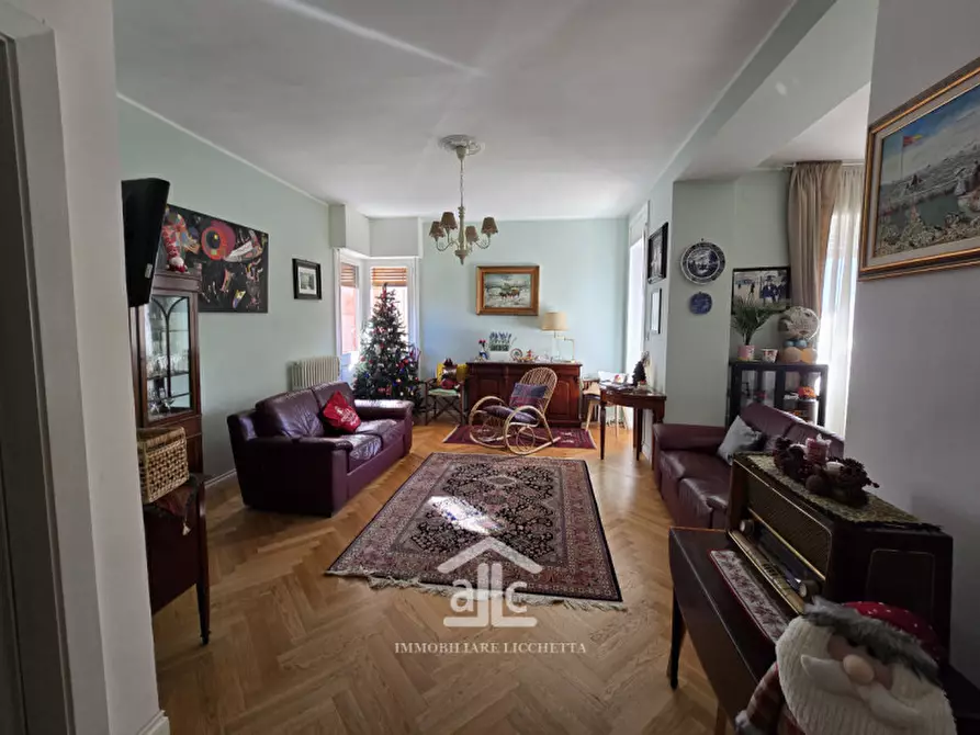 Immagine 5 di Appartamento in vendita  in via alessandro Manzoni,3 a Lecce