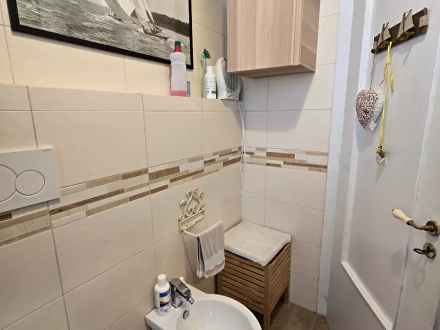 Immagine 38 di Appartamento in vendita  in via alessandro Manzoni,3 a Lecce