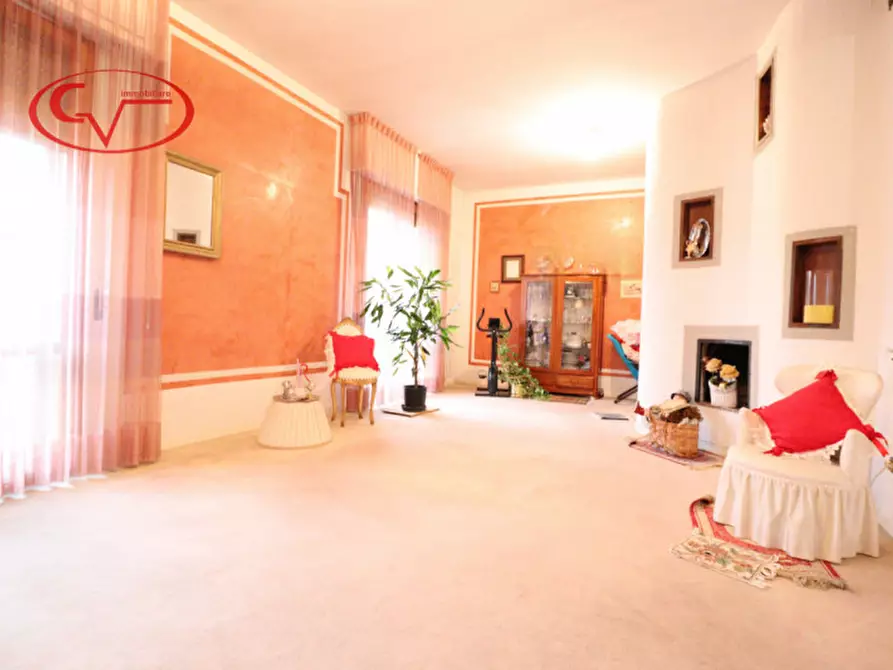 appartamento in vendita a Montevarchi in zona Levane