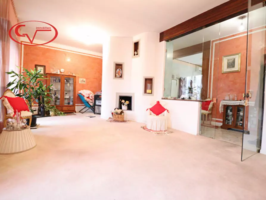 Immagine 3 di Appartamento in vendita  in Via Bologna a Montevarchi