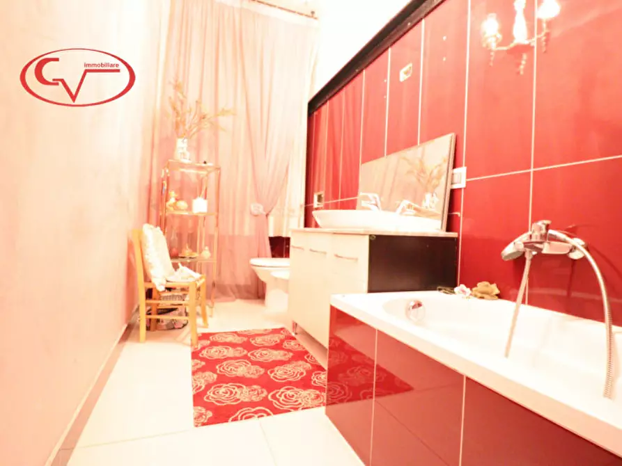 Immagine 17 di Appartamento in vendita  in Via Bologna a Montevarchi