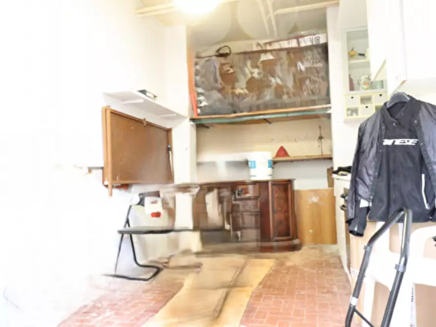 Immagine 29 di Appartamento in vendita  in Via Bologna a Montevarchi