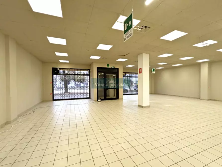 Immagine 7 di Negozio in affitto  in Via della Libertà 57 a San Bonifacio