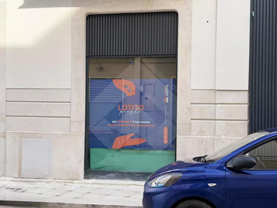 Immagine 5 di Attività commerciale in affitto  in Via Regina Margherita a Andria