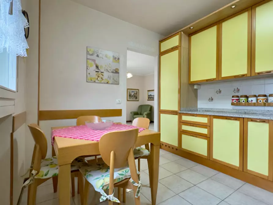 Immagine 5 di Appartamento in vendita  in Via Santa Chiara a Selvazzano Dentro