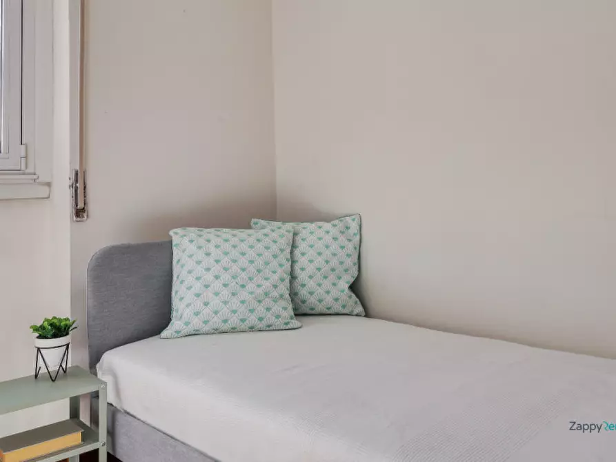 Immagine 9 di Camera in affitto  in Via Carlo Marx a Milano