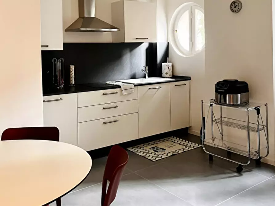 Immagine 13 di Appartamento in affitto  in Via Adamello a Trento