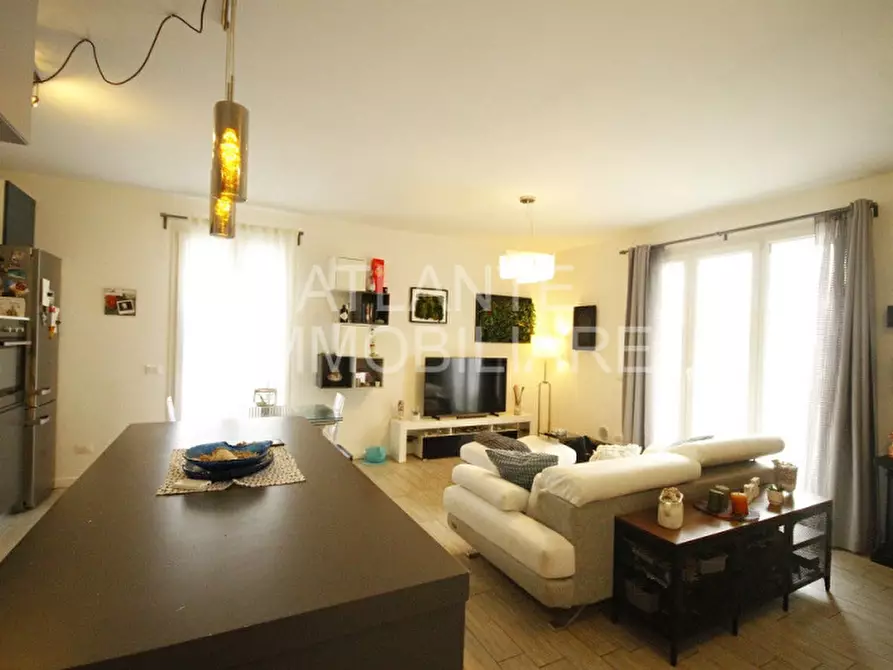 Immagine 3 di Villetta a schiera in vendita  in via Cimarosa a Misano Adriatico