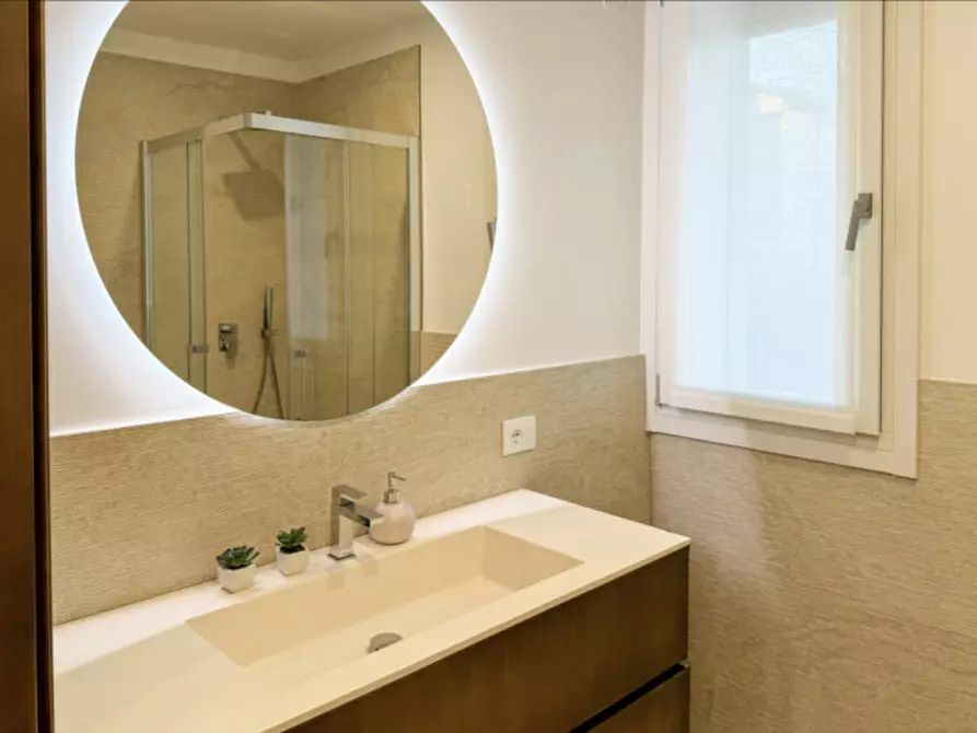 Immagine 8 di Appartamento in vendita  in Via Coronelli a Castelfranco Veneto