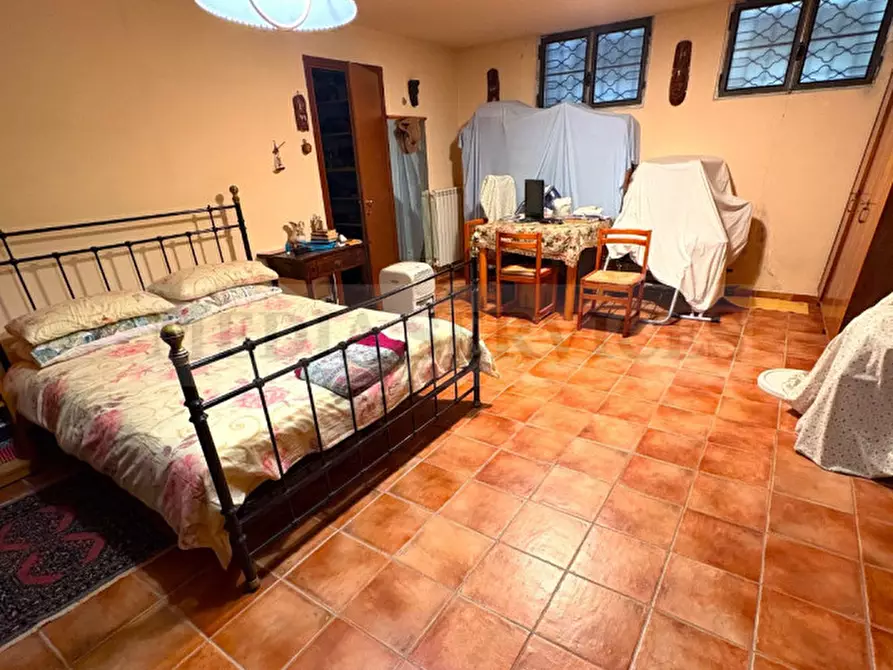 Immagine 28 di Villa in vendita  in via Primo Maggio n° 24 a Garlasco