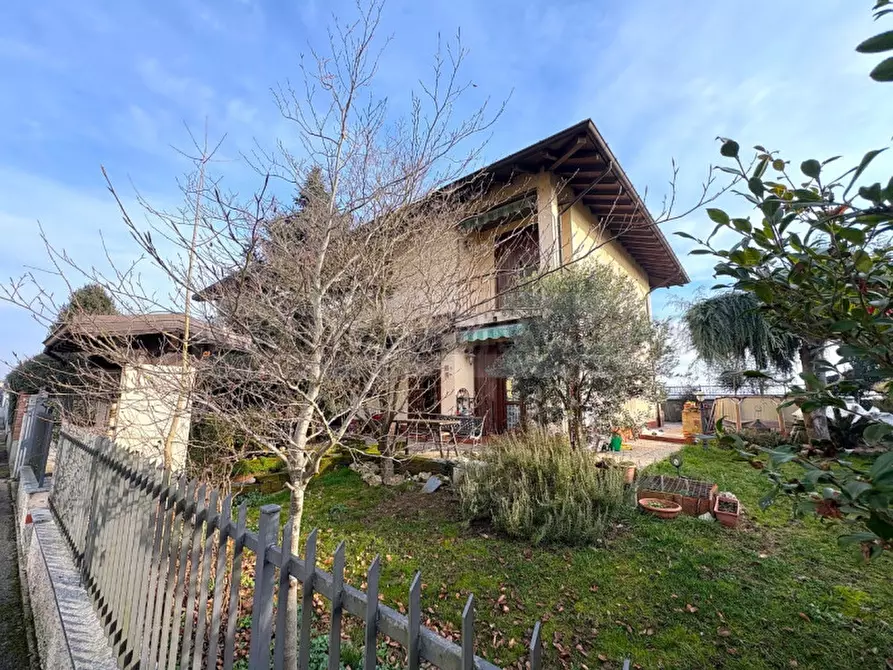 Immagine 45 di Villa in vendita  in via Primo Maggio n° 24 a Garlasco
