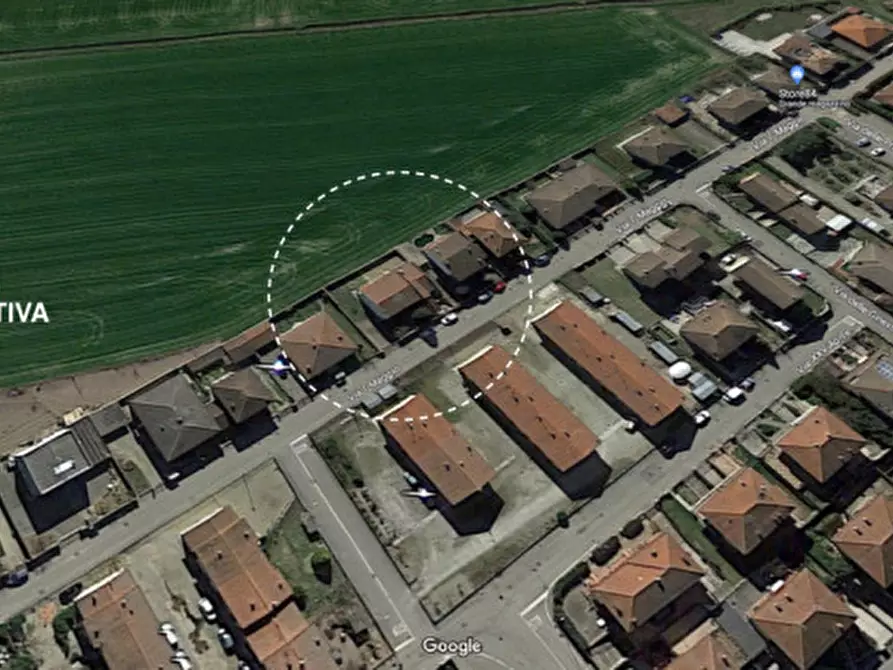 Immagine 47 di Villa in vendita  in via Primo Maggio n° 24 a Garlasco