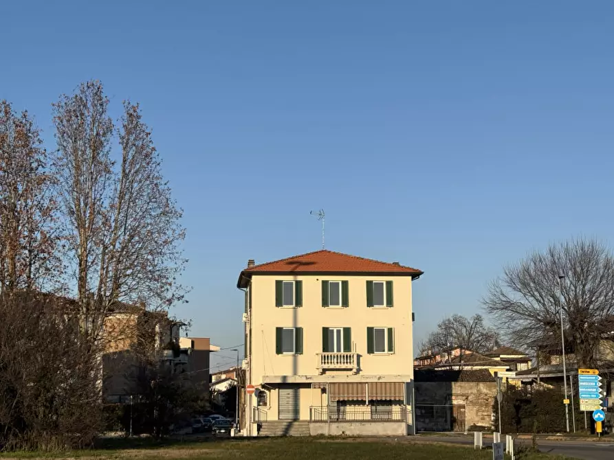 Immagine 26 di Appartamento in vendita  in Strada Pilastrello a Parma