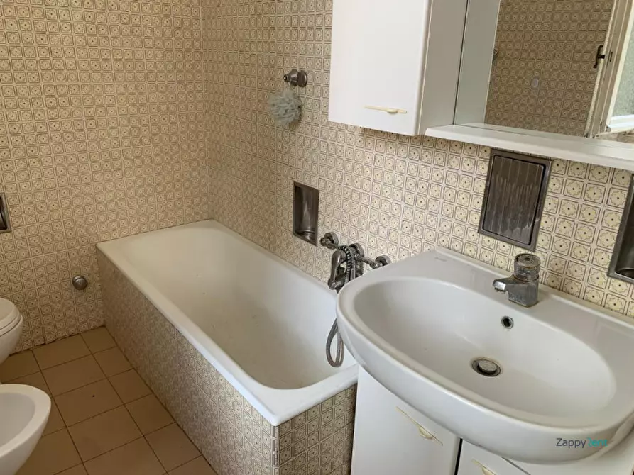 Immagine 11 di Appartamento in affitto  in Via Roletto a Besana In Brianza