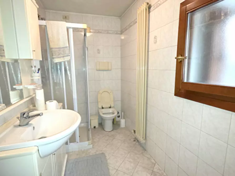 Immagine 5 di Villetta a schiera in vendita  in Via Salita Santissima Trinità, 3 a Montecchio Maggiore