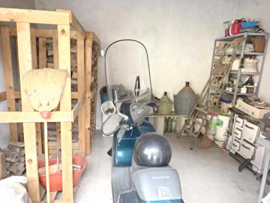 Immagine 10 di Villetta a schiera in vendita  in Via Salita Santissima Trinità, 3 a Montecchio Maggiore