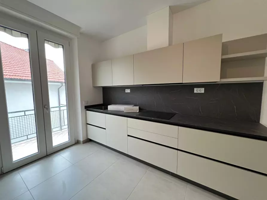 Immagine 10 di Camera in affitto  in Via Giuseppe Giusti a Trento