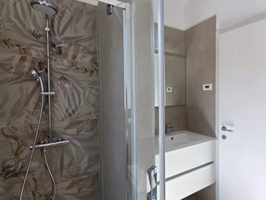 Immagine 37 di Camera in affitto  in Via Giuseppe Giusti a Trento