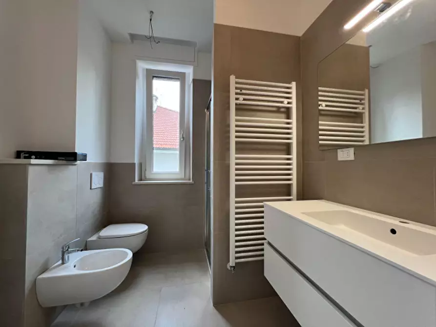 Immagine 11 di Camera in affitto  in Via Giuseppe Giusti a Trento