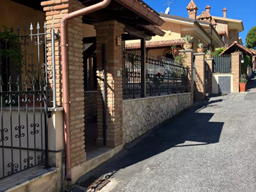 Immagine 2 di Villa in vendita  in Via Monte Santo a Marcellina