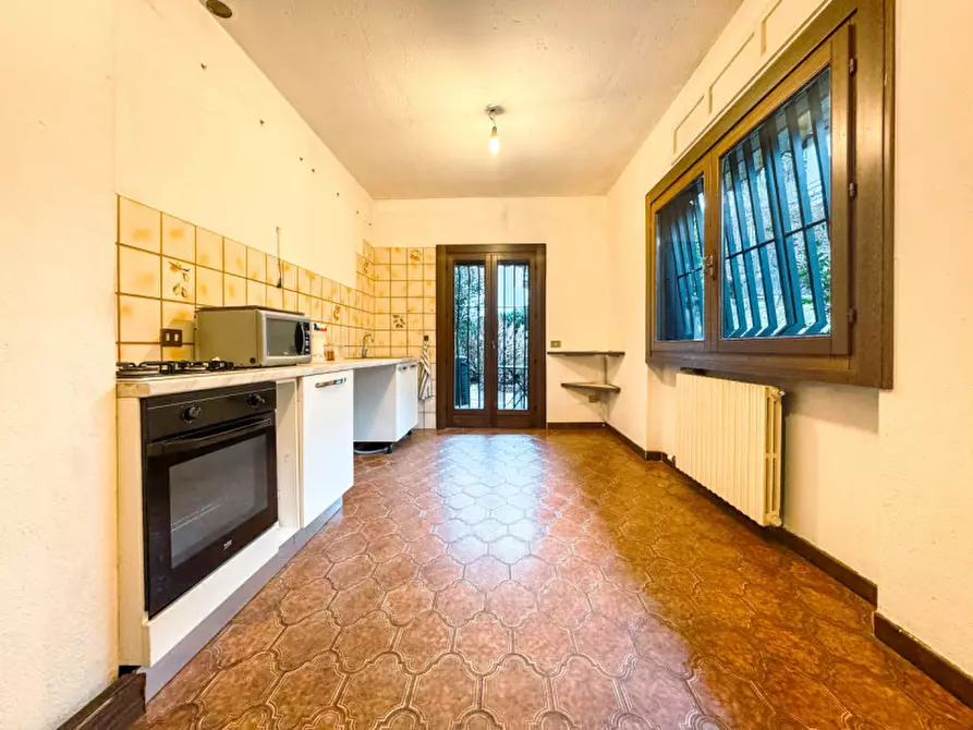 Immagine 8 di Villa in vendita  in VIA PER GHEVIO 111 a Meina